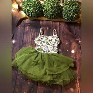 Flamingo baby boutique Minnie Mouse safari with green tutu size 4t